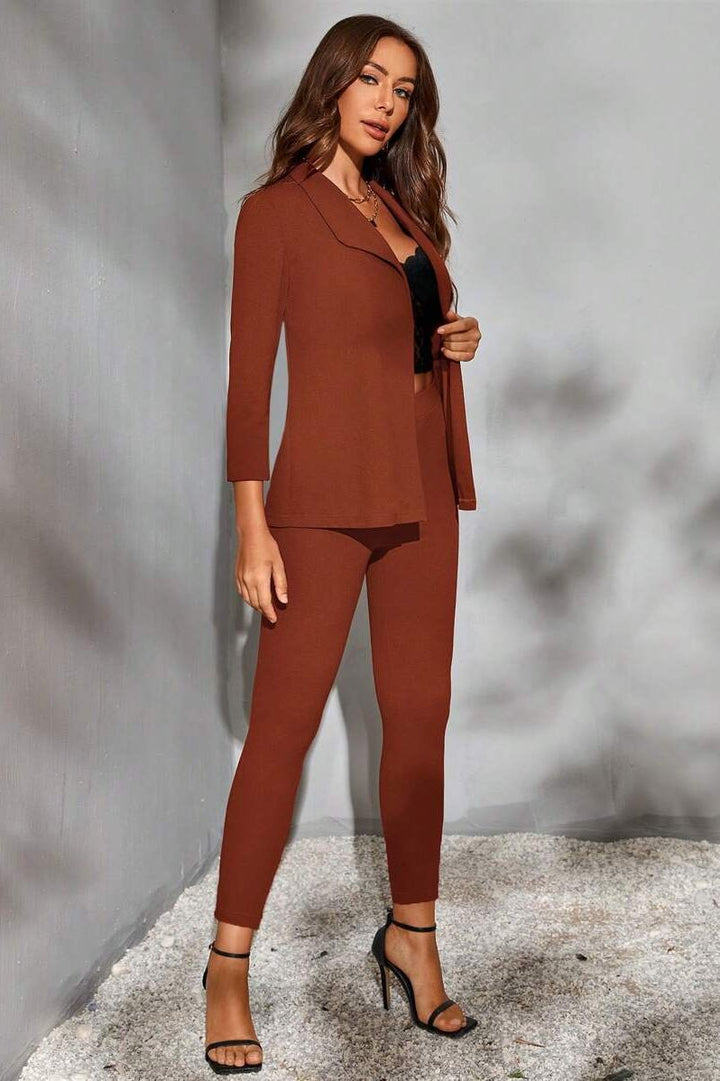 Renée | Asymmetric Office Set