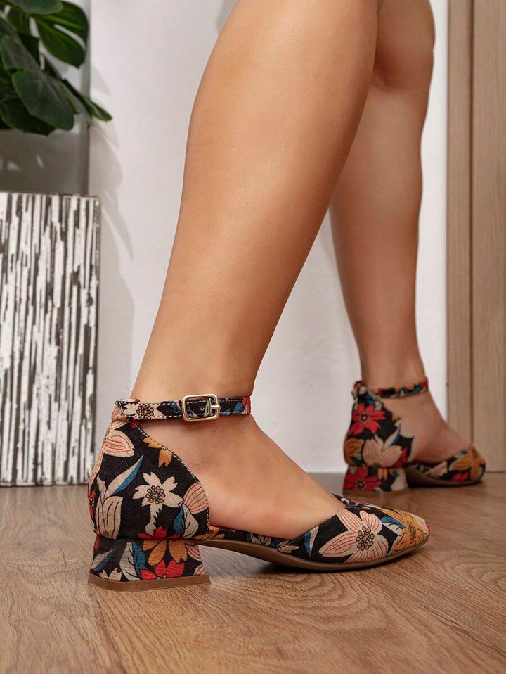 Nikora | Elegant Floral Flats