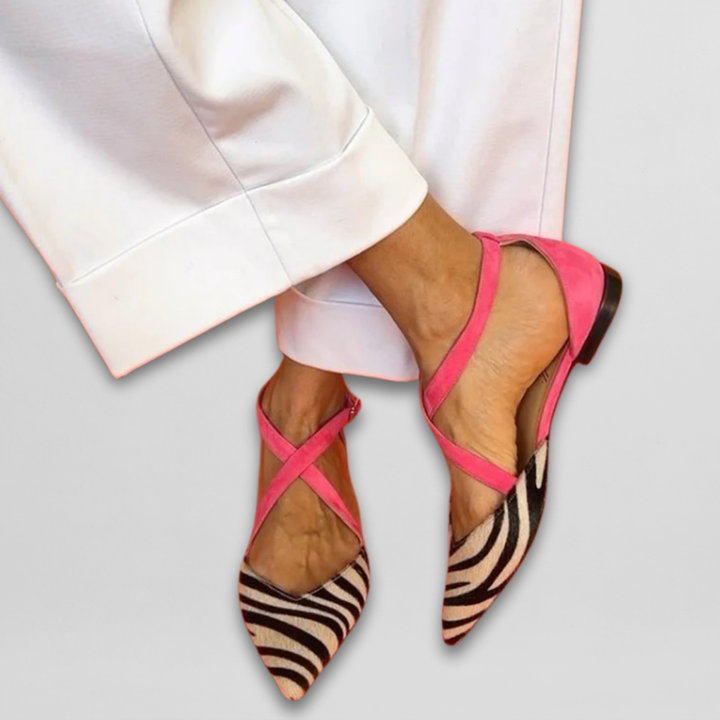 Claudia | Minimalist Pointed Loafers