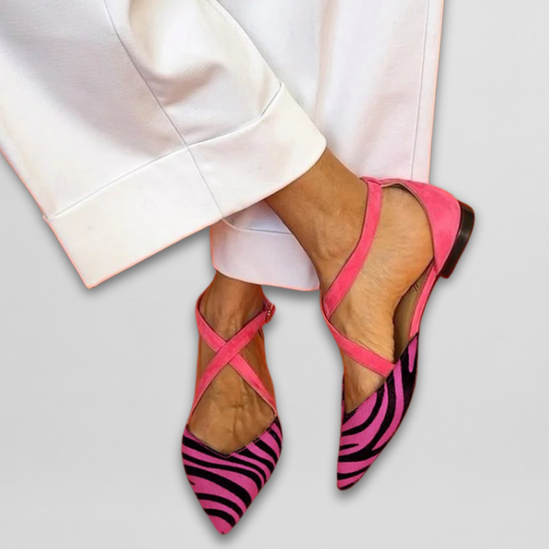 Claudia | Minimalist Pointed Loafers