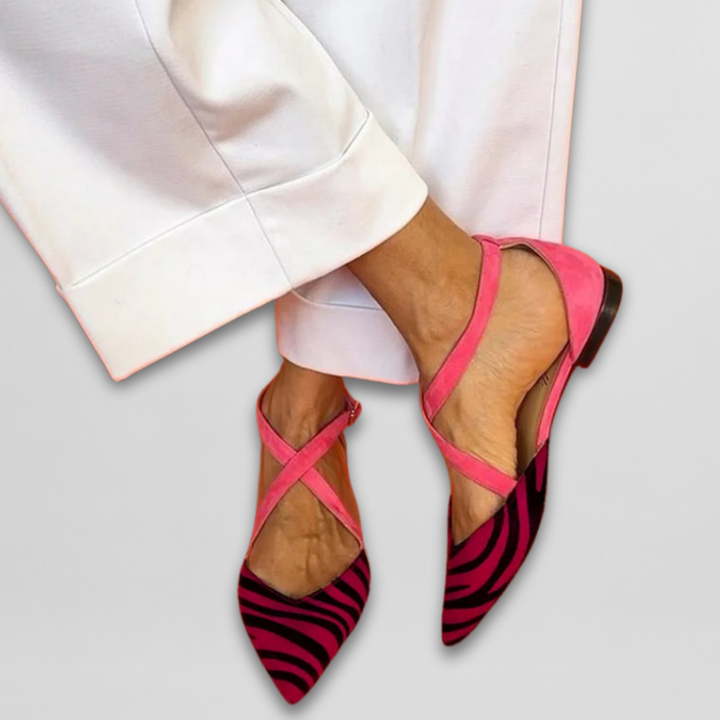 Claudia | Minimalist Pointed Loafers