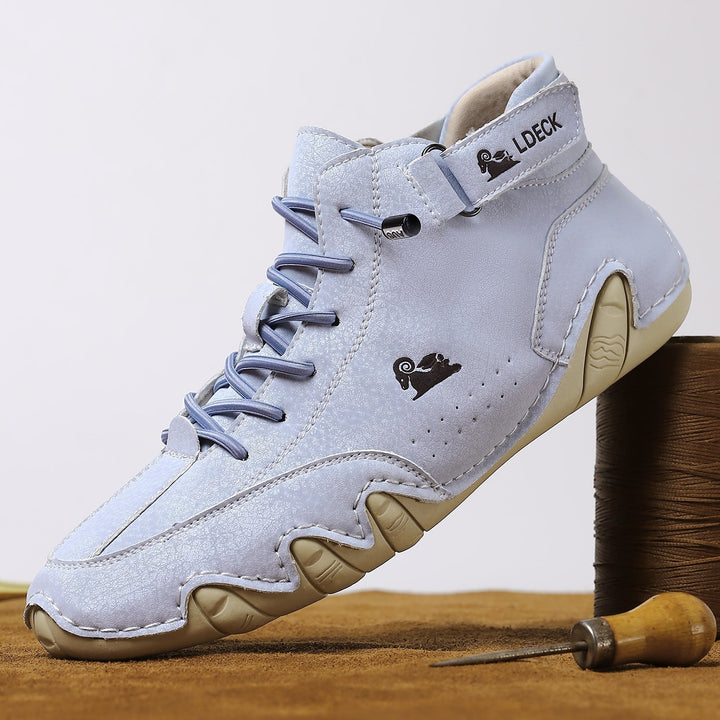 Geoffrey | High-Grip Casual Walkers