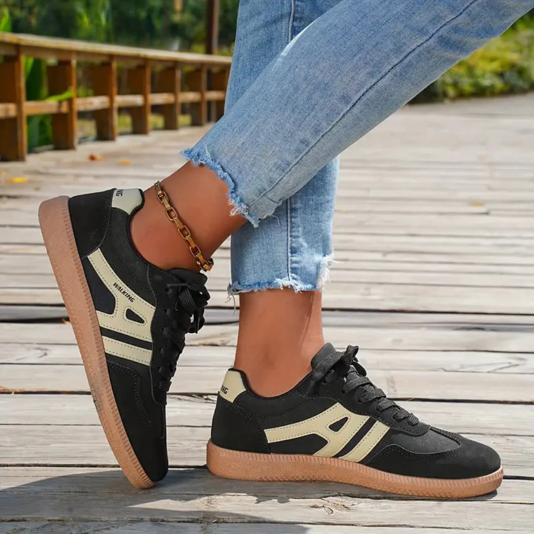 Marcia | Retro Comfort Sneakers