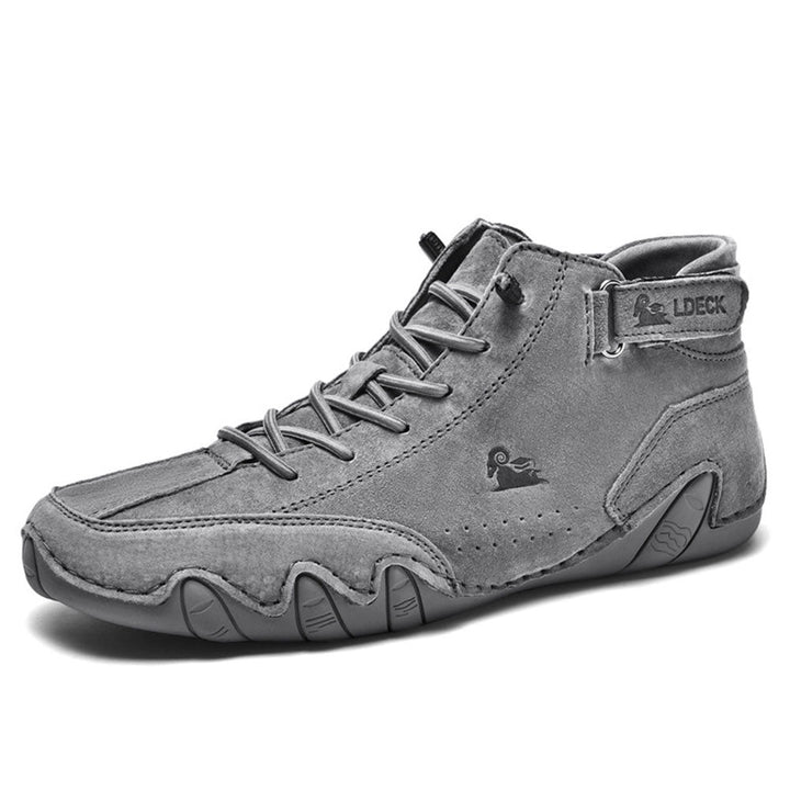 Geoffrey | High-Grip Casual Walkers